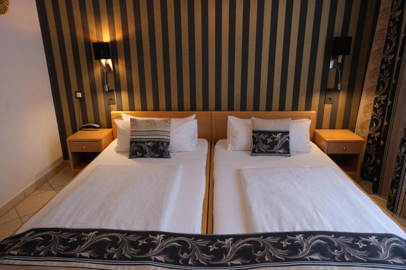 Hotel Engelbert image