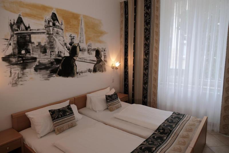 Hotel Engelbert image