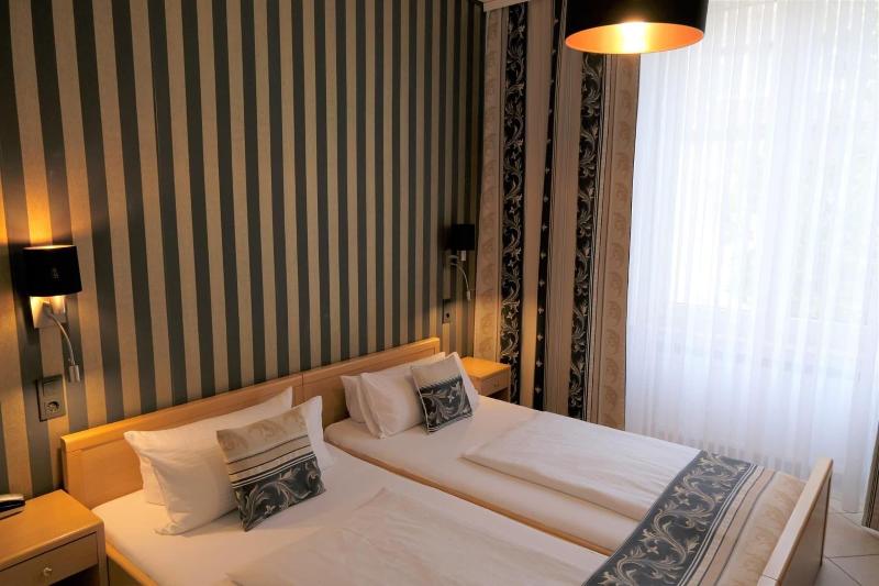 Hotel Engelbert image
