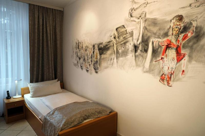 Hotel Engelbert image