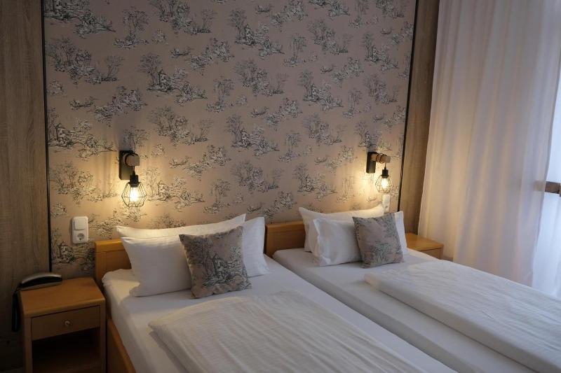 Hotel Engelbert image