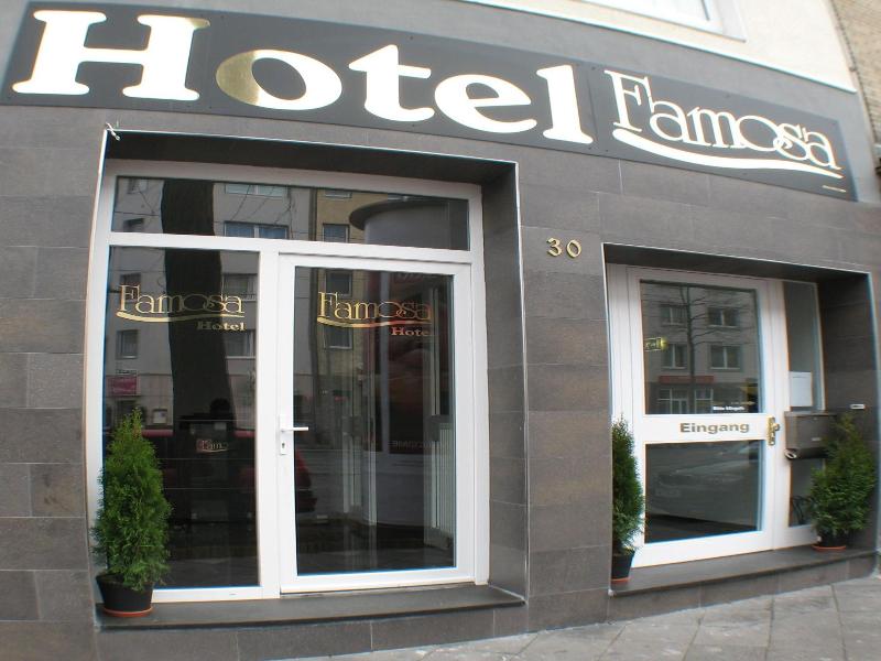 Hotel Famosa image