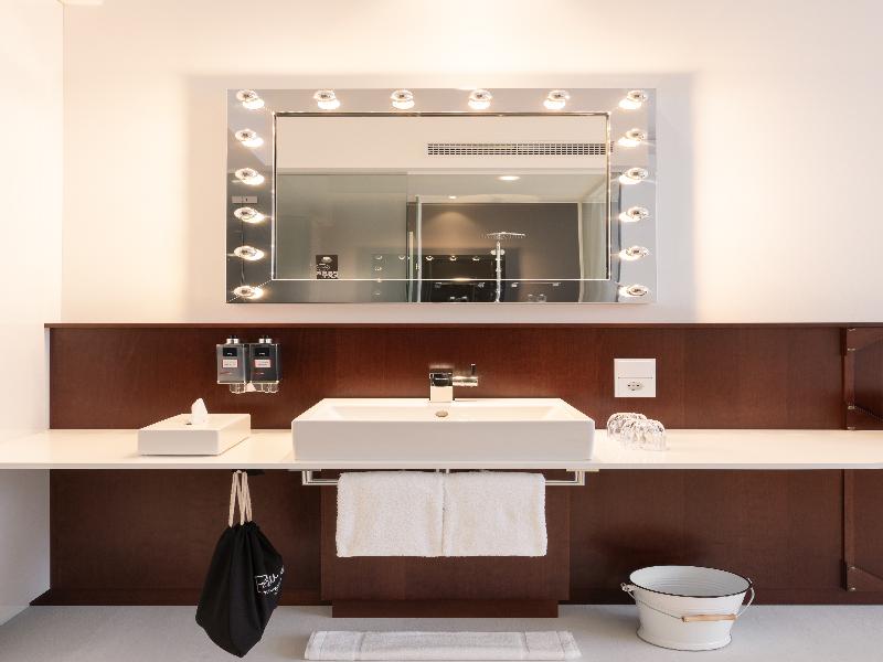 Ruby Leni Hotel Dusseldorf by IHG image