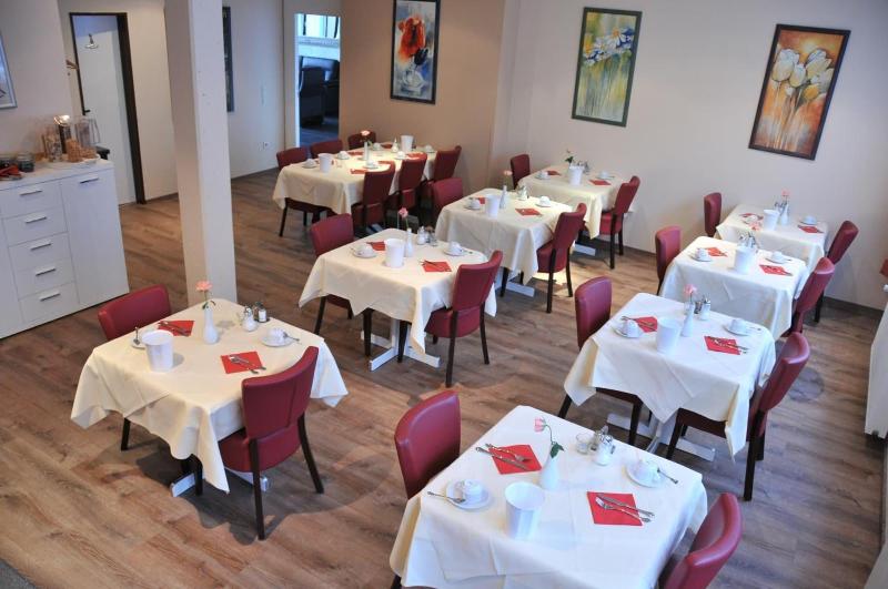 Concorde Hotel Ascot image