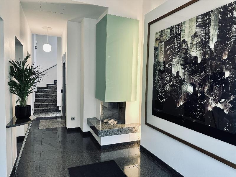 Avidon Art Design Hotel image