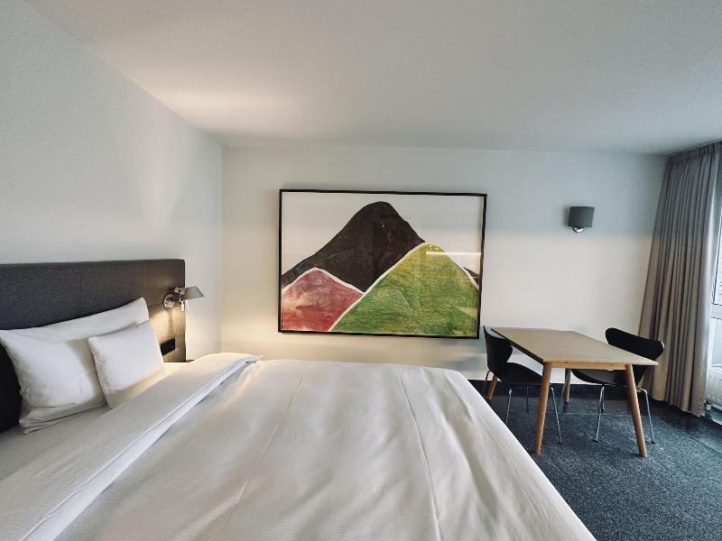Avidon Art Design Hotel image