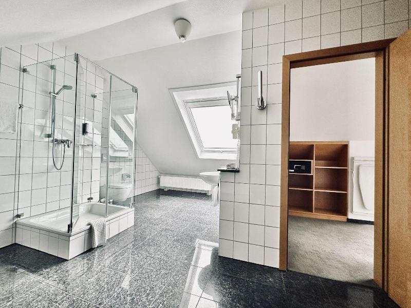 Avidon Art Design Hotel image