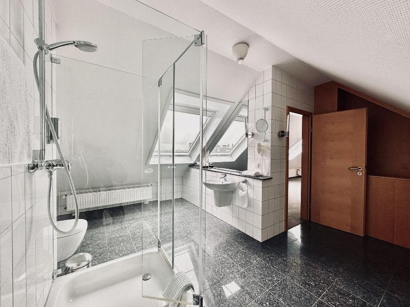 Avidon Art Design Hotel image