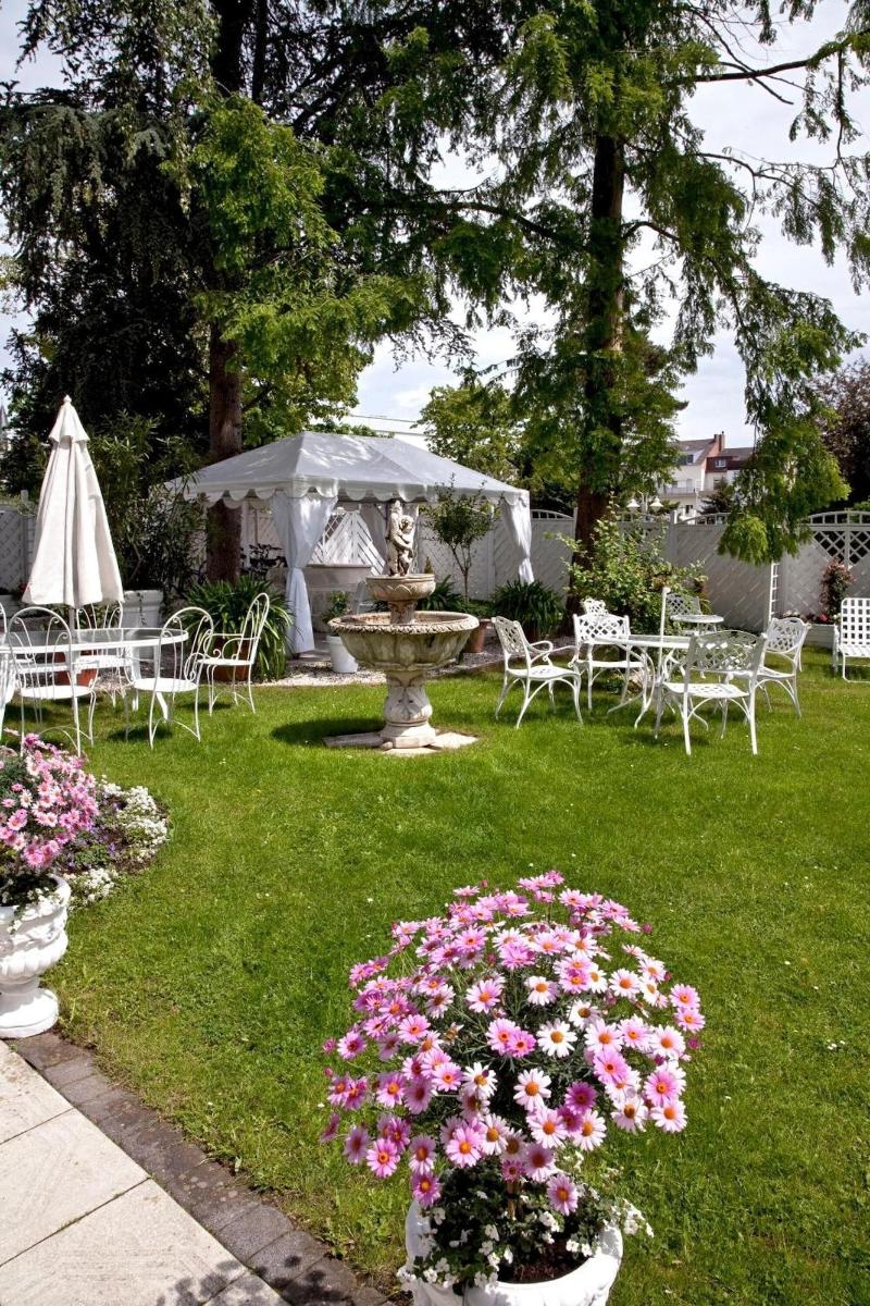 Hotel Villa Aurora image