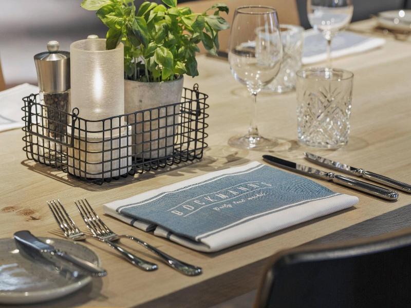 Courtyard By Marriott Hamburg City image