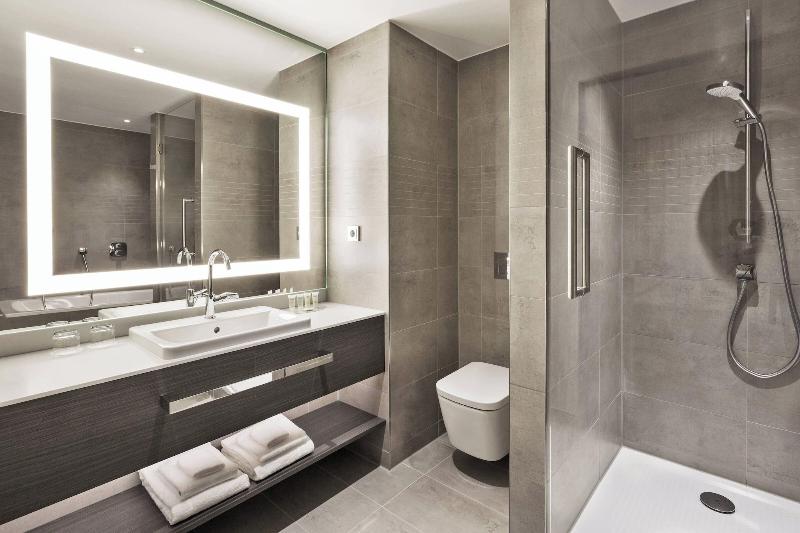 Courtyard By Marriott Hamburg City image