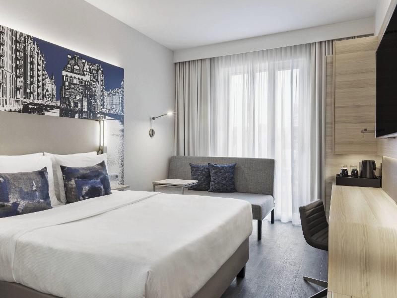 Courtyard By Marriott Hamburg City image