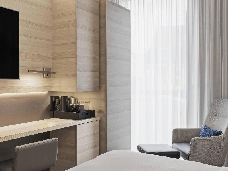 Courtyard By Marriott Hamburg City image