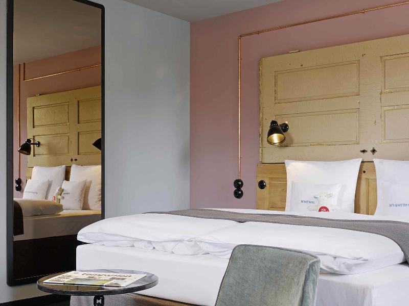 25Hours Hotel Altes Hafenamt image