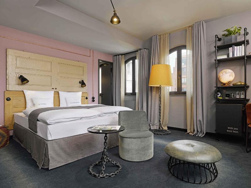 25Hours Hotel Altes Hafenamt image