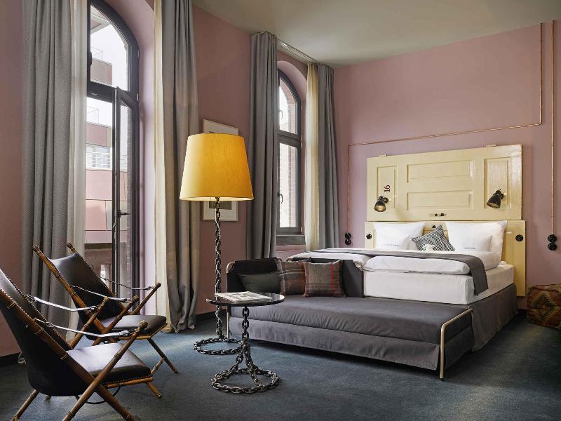 25Hours Hotel Altes Hafenamt image