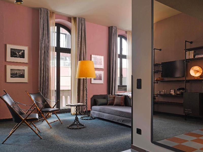 25Hours Hotel Altes Hafenamt image