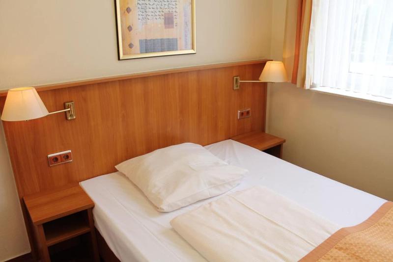 Traveller Hotel La Beck image