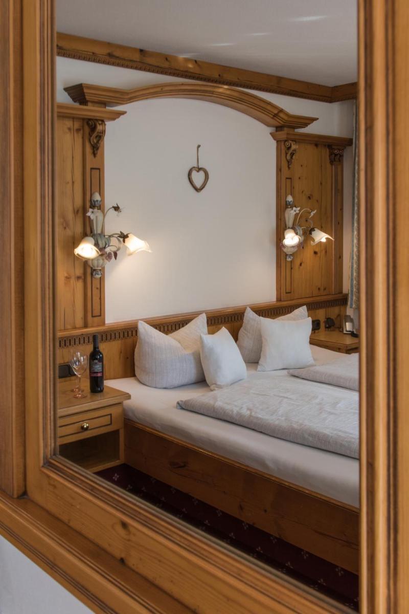 Hotel Rosenhof image