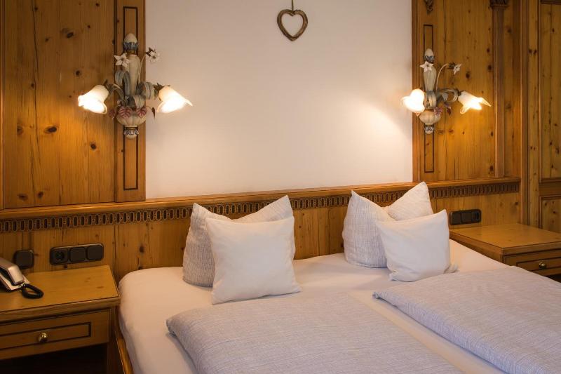 Hotel Rosenhof image