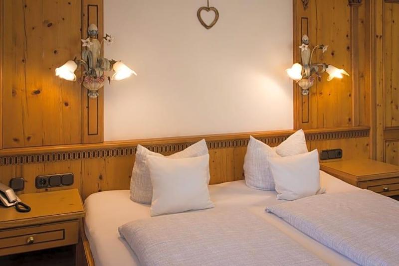 Hotel Rosenhof image