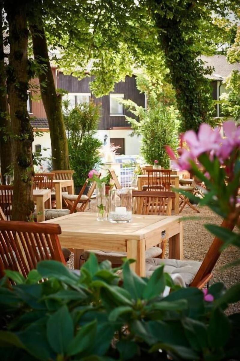 Prinz Myshkin Parkhotel image