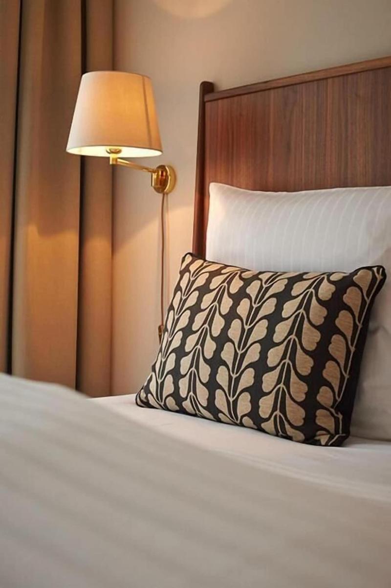Prinz Myshkin Parkhotel image