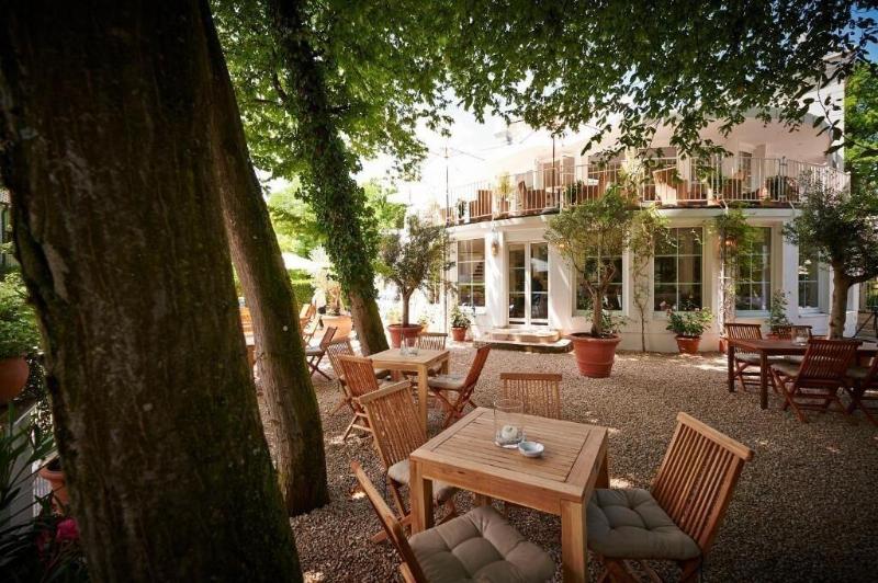 Prinz Myshkin Parkhotel image