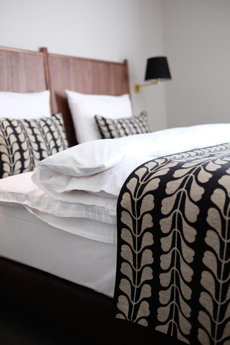 Prinz Myshkin Parkhotel image