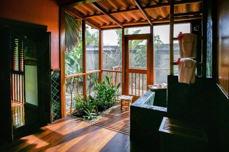 Turtle Inn By Francis Ford Coppola image