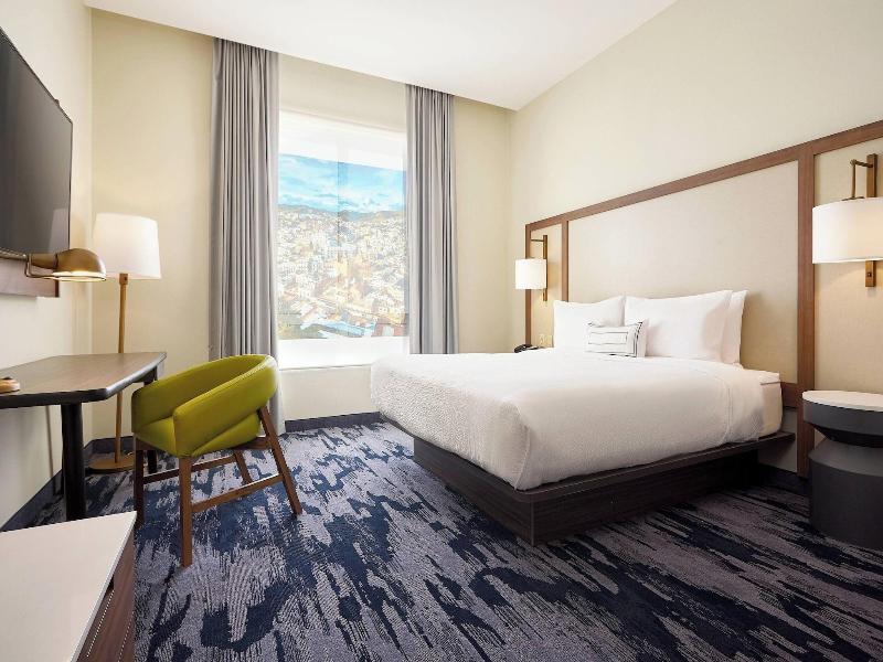 Fairfield Inn Suites By Marriott Guanajuato Silao