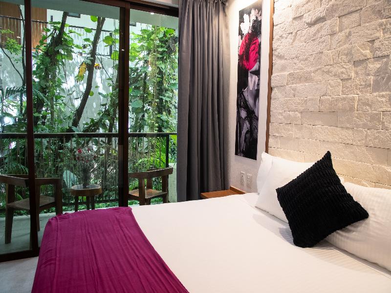Living Bloom Concept Hotel image
