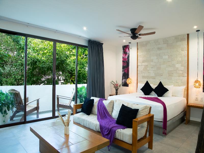 Living Bloom Concept Hotel image