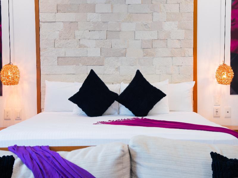 Living Bloom Concept Hotel image