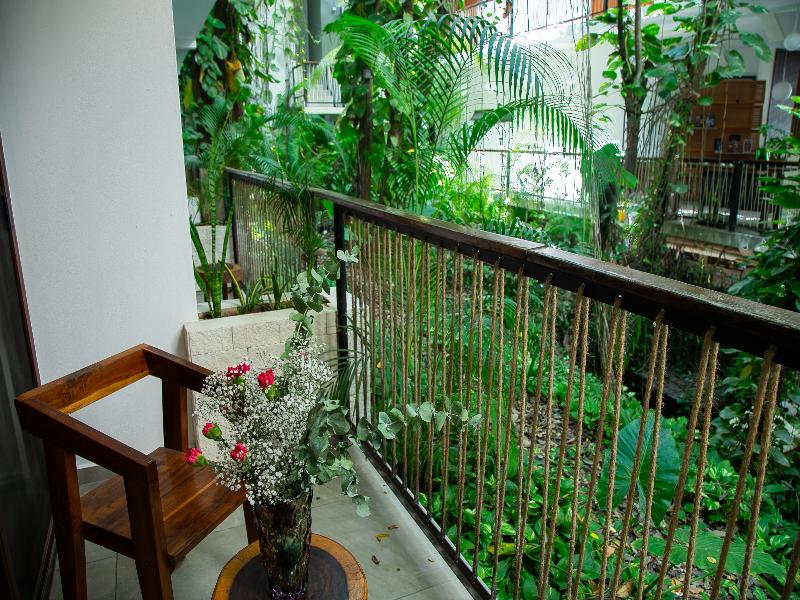 Living Bloom Concept Hotel image