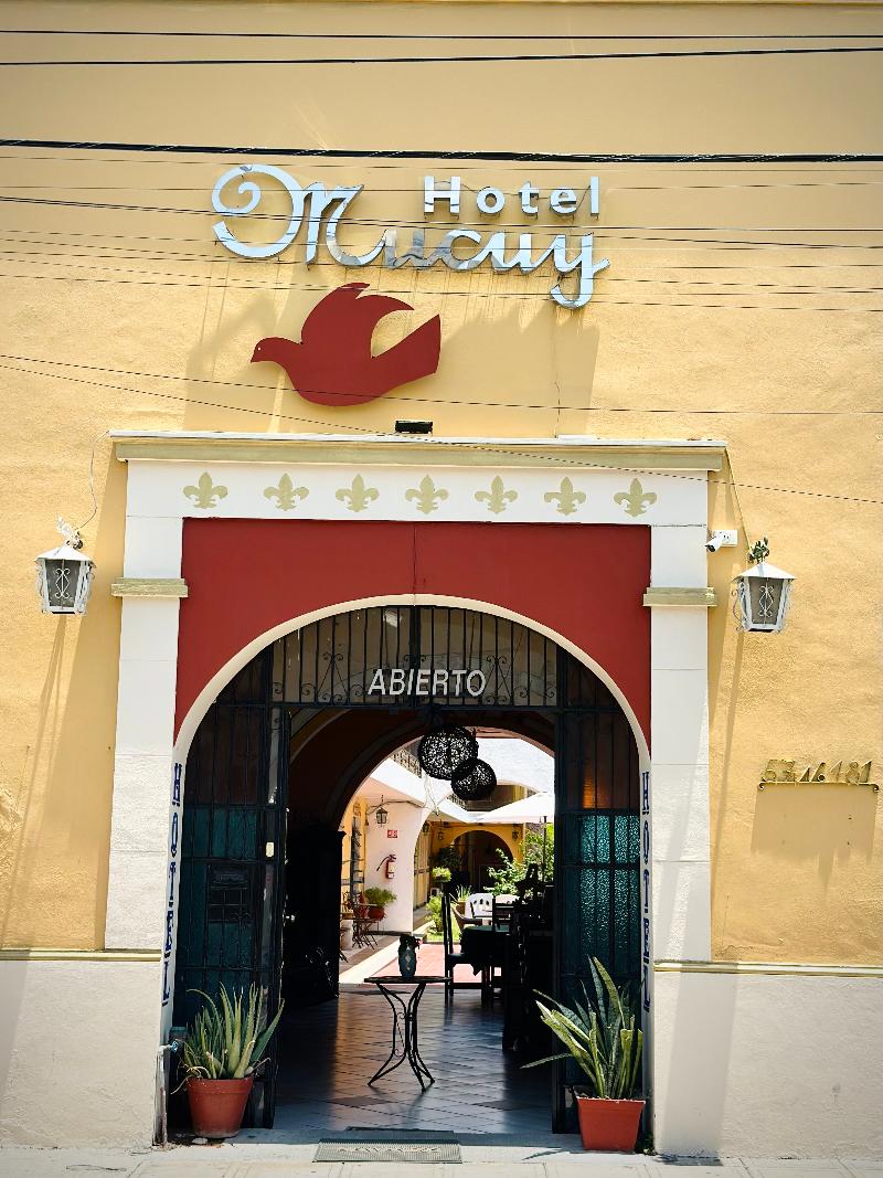 Hotel Mucuy