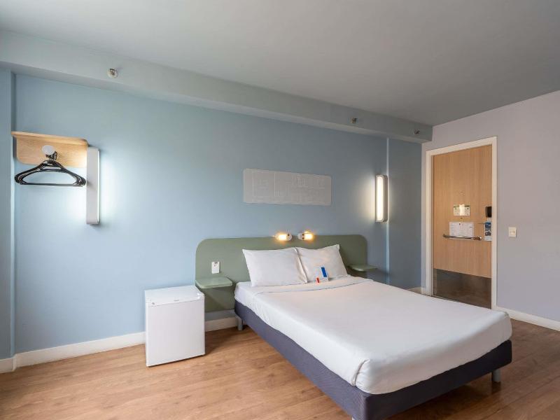Ibis Budget Rj Praia De Botafogo image