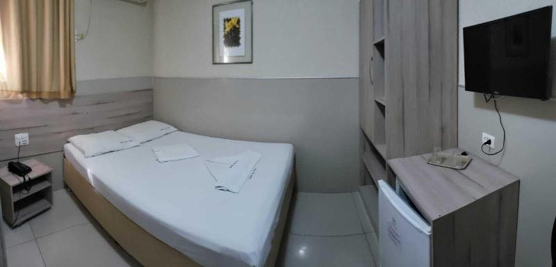Hotel Uzi Praia image