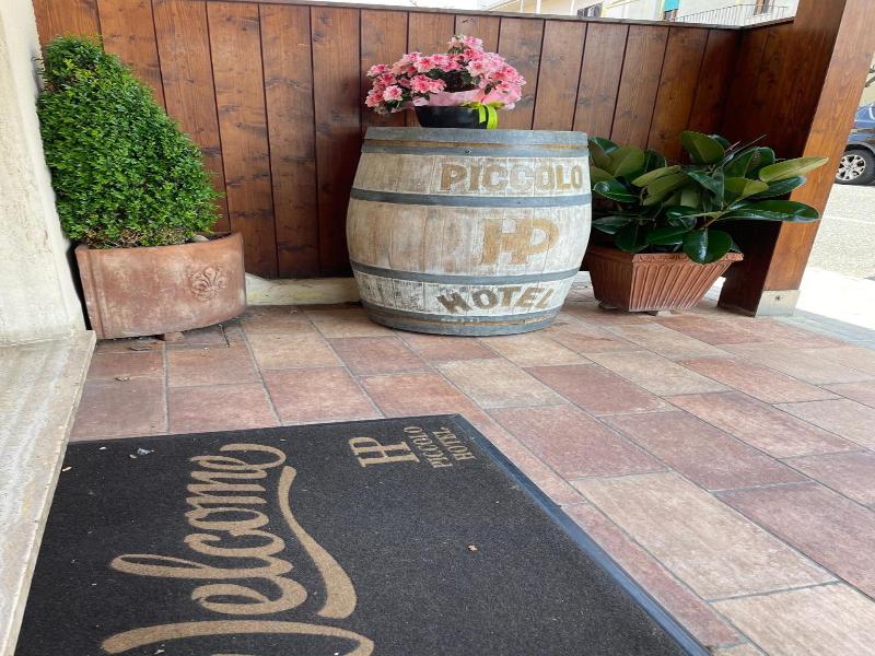 Piccolo Hotel image