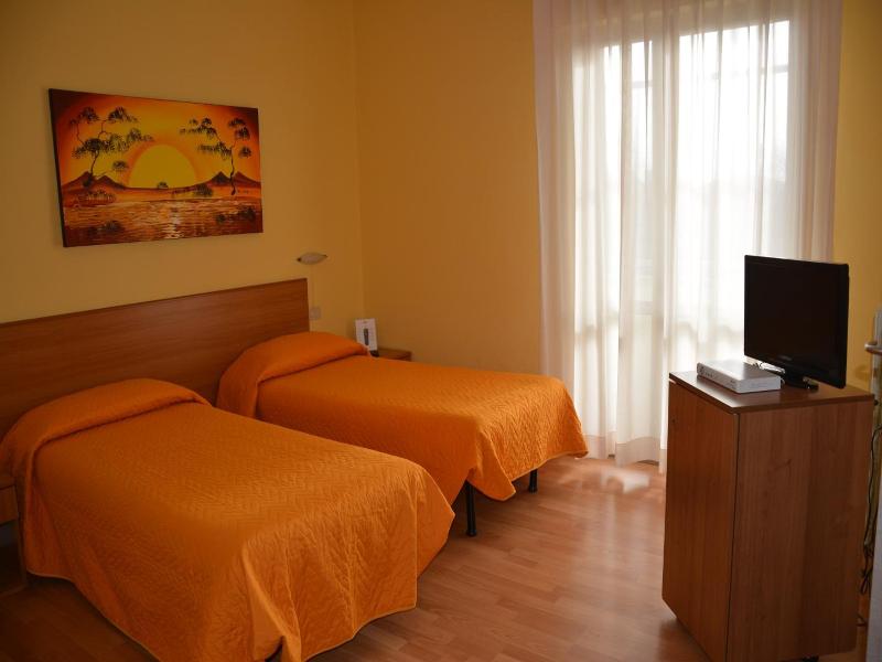 Piccolo Hotel image