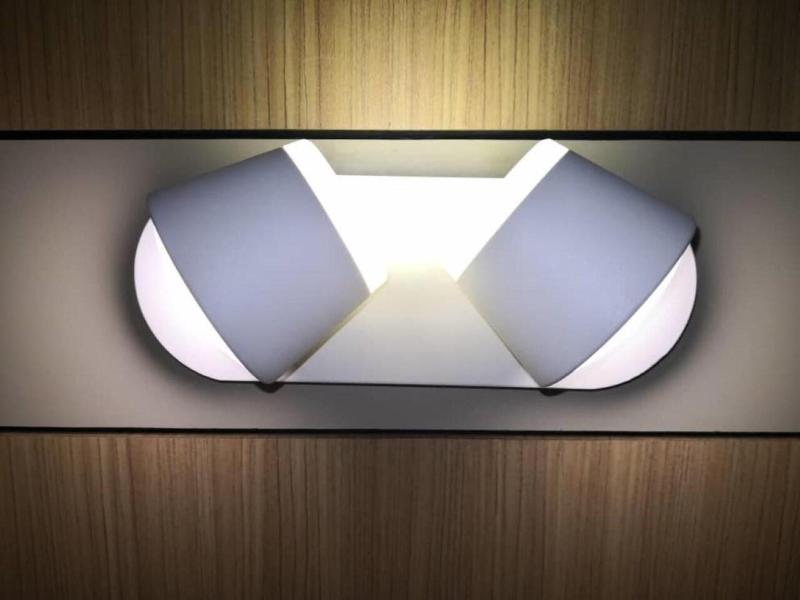Walk In Hotel image