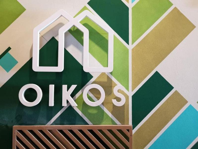 Oikos Poshtel image