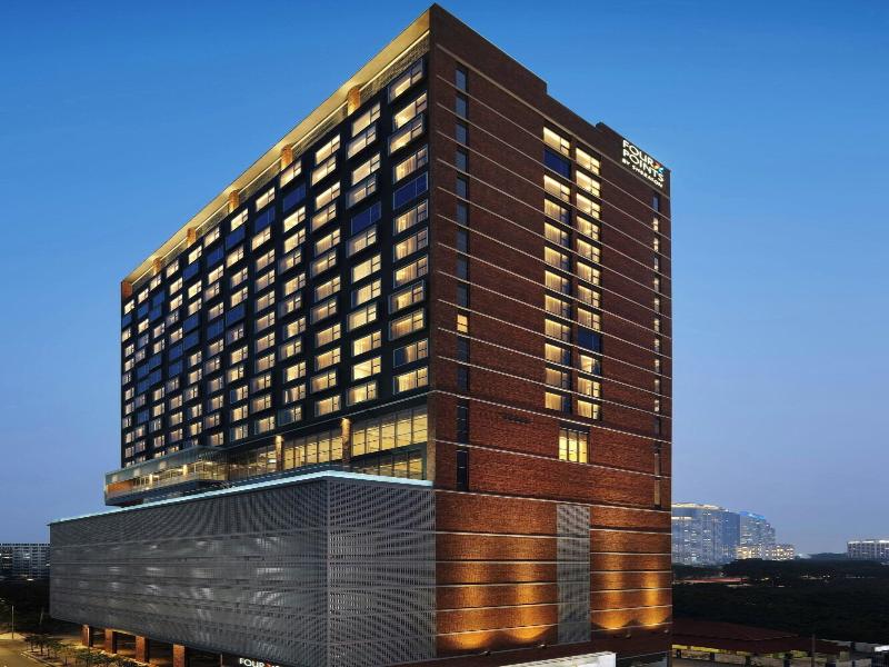Four Points By Sheraton Kuala Lumpur Chinatown image