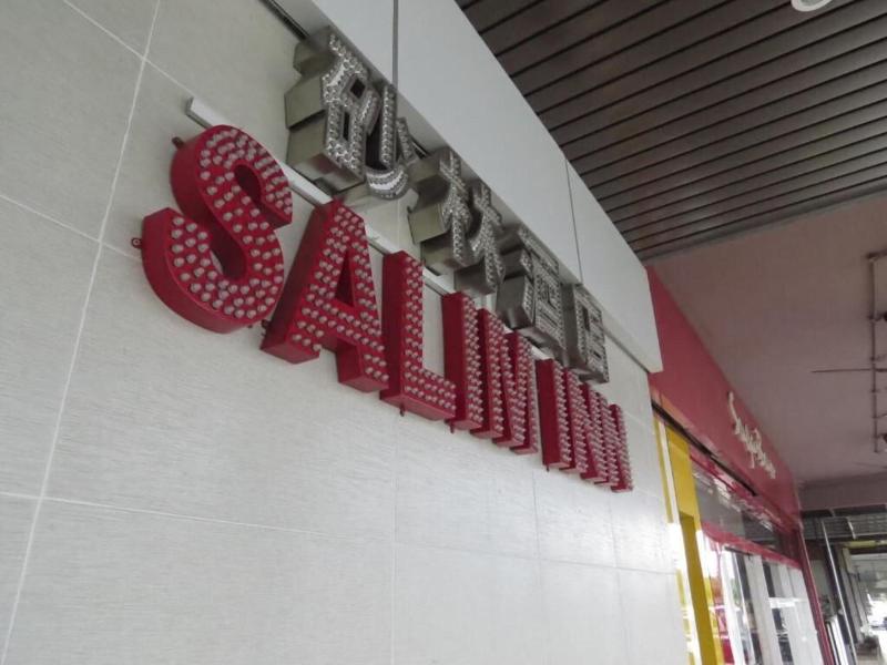 Salim Inn