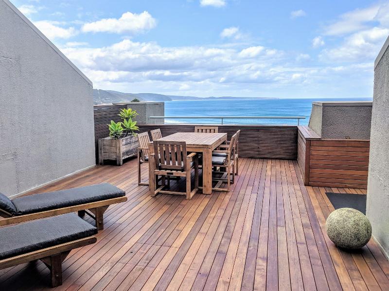 Lorne Beachfront Accommodation image