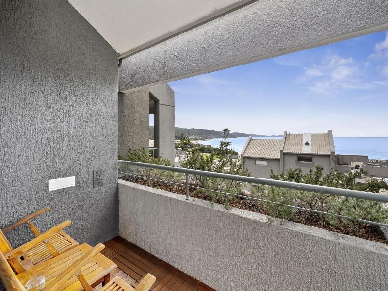 Lorne Beachfront Accommodation image