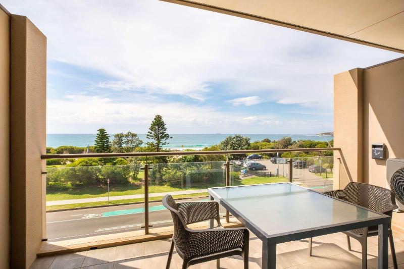 Narrabeen Sands Hotel By Nightcap Plus image