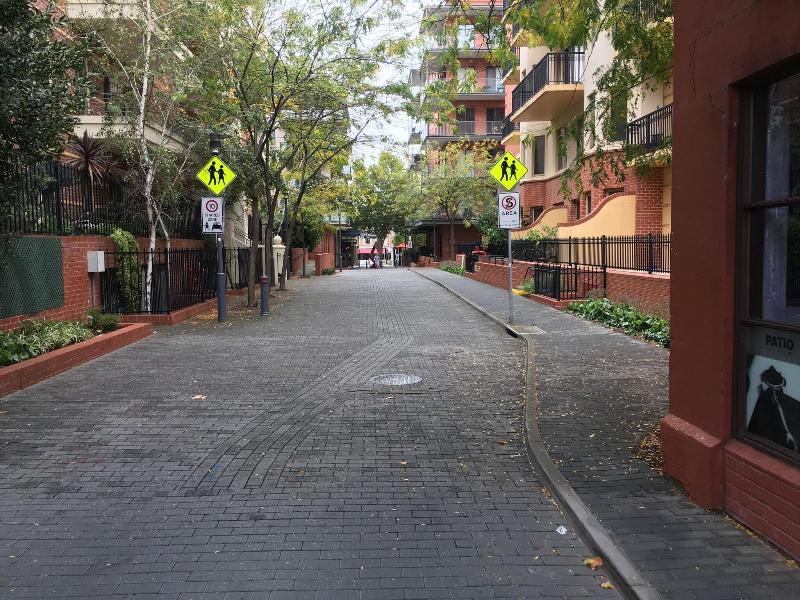 City Escape 2Bd In Adelaides East End 3 image