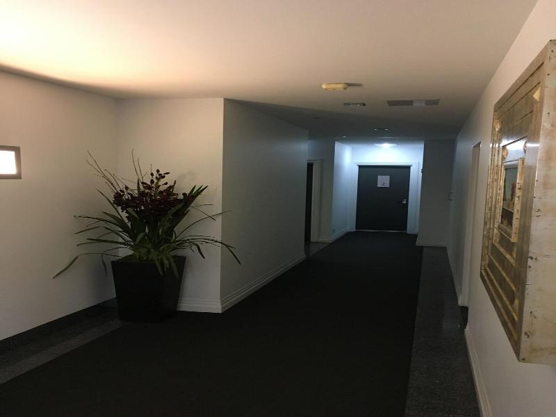 City Escape 2Bd In Adelaides East End 3 image