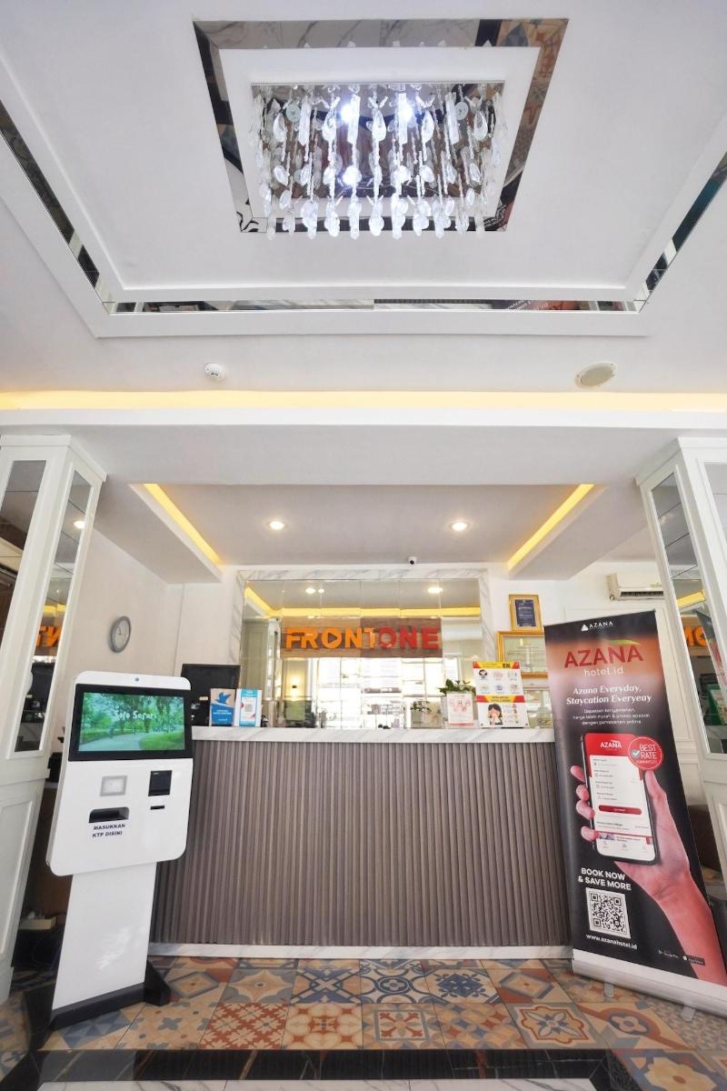 Front One Cabin Slamet Riyadi Solo image